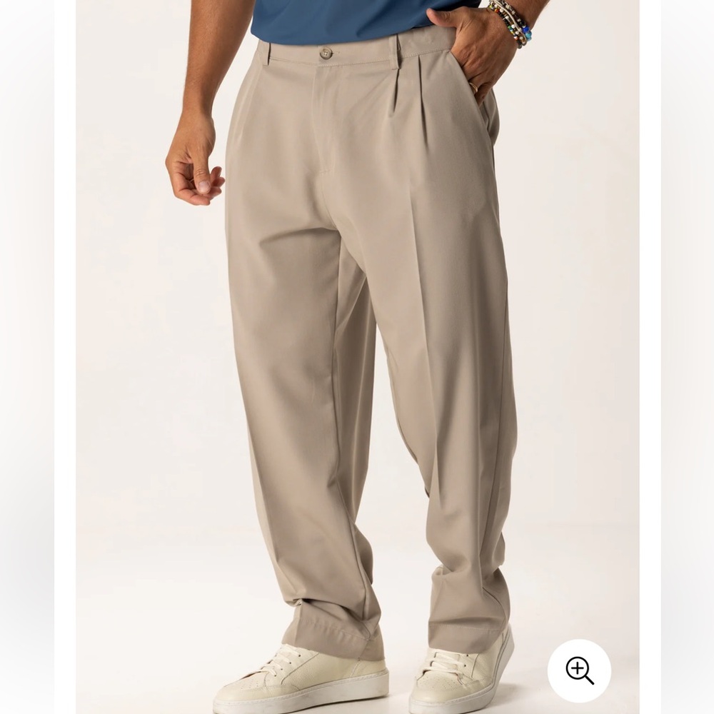 Khaki beige pleated chino pants‎ 34x29
